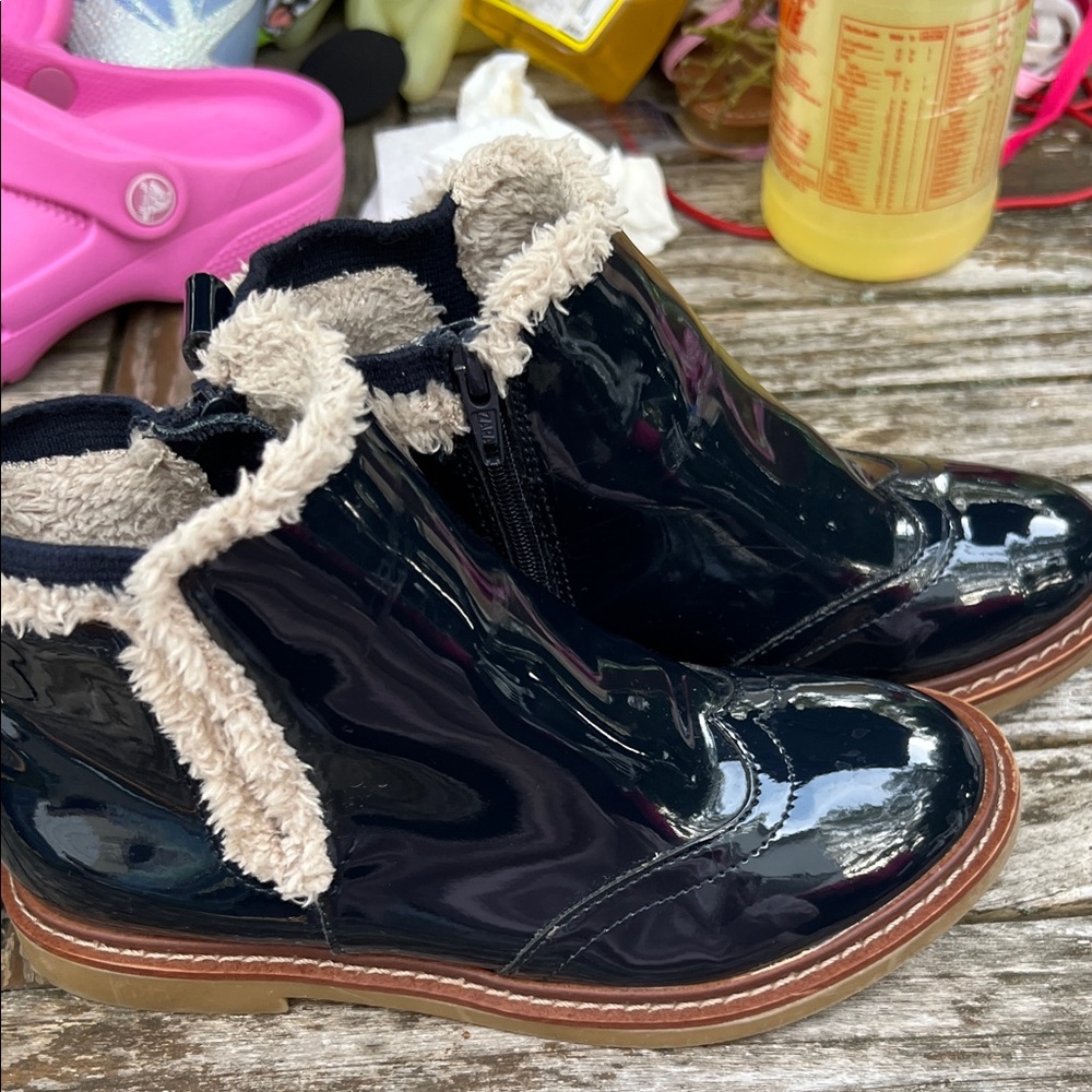 Zara Glossy Navy Kids Boots with Tan Sole - Picture 6 of 7